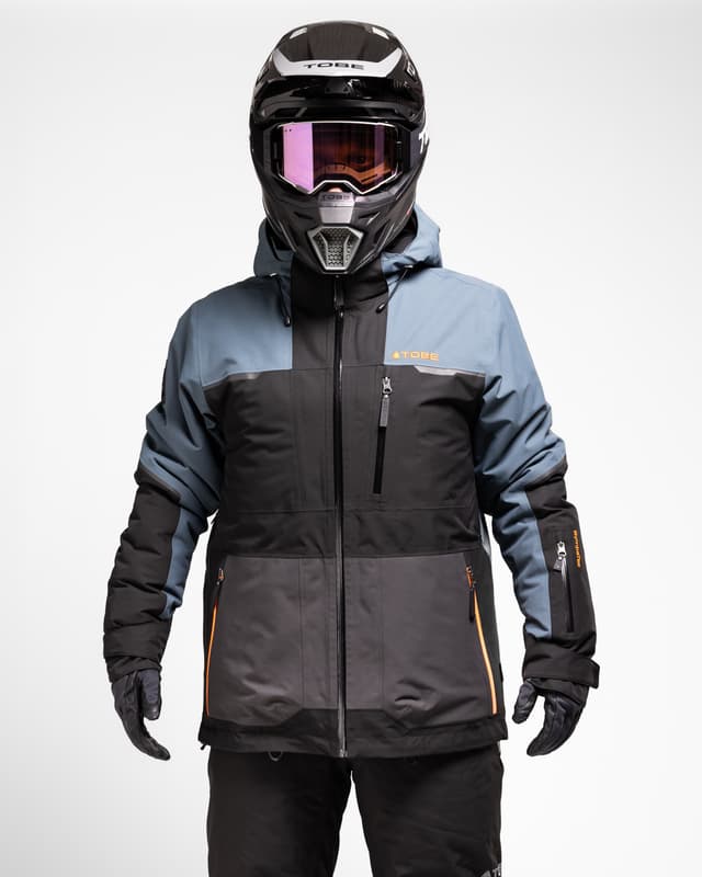 435_919d1db37f-c-martinolson-4439-full